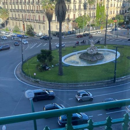 B&B Lungomare Sannazzaro Napoli Bagian luar foto