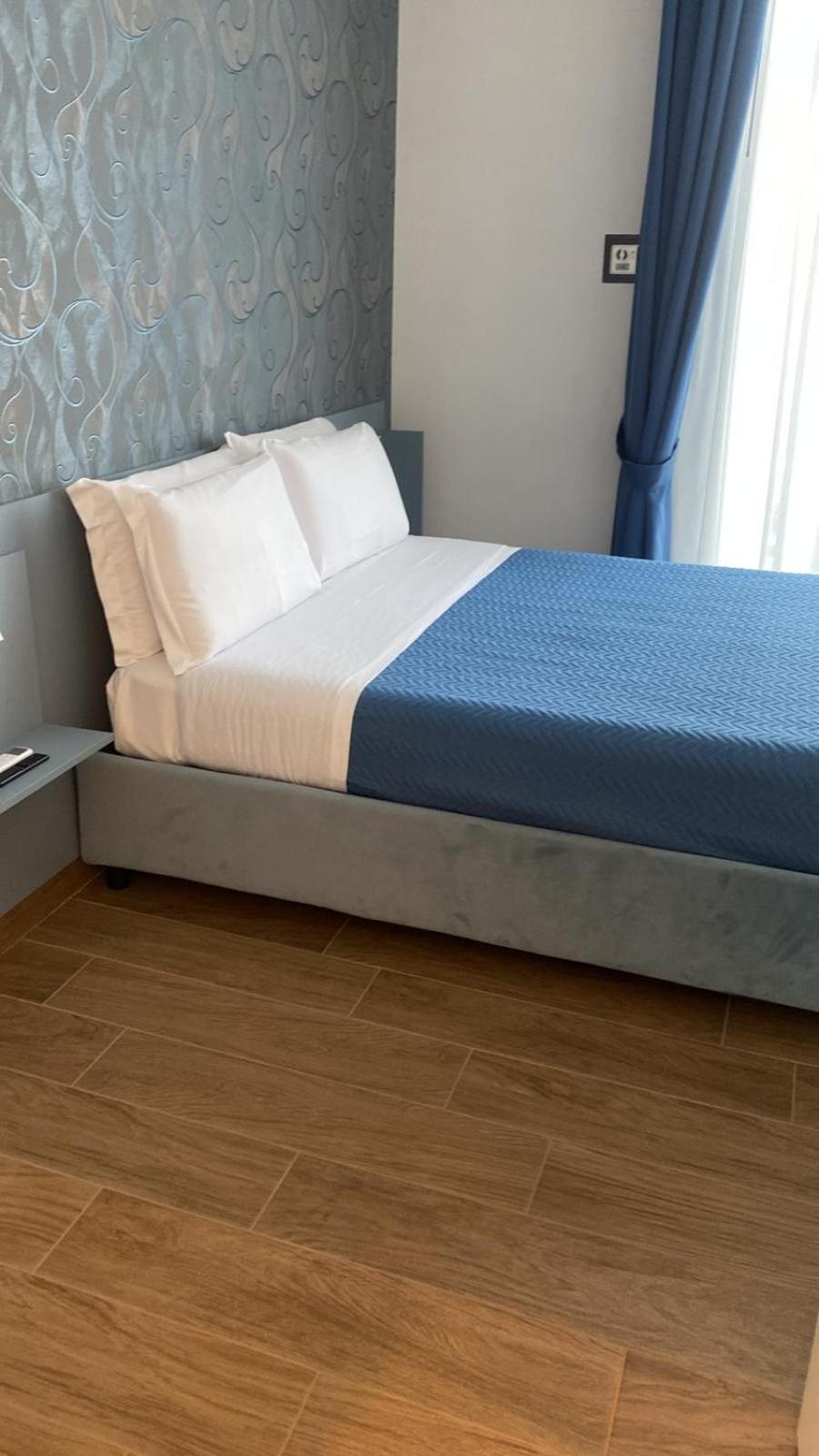 B&B Lungomare Sannazzaro Napoli Bagian luar foto
